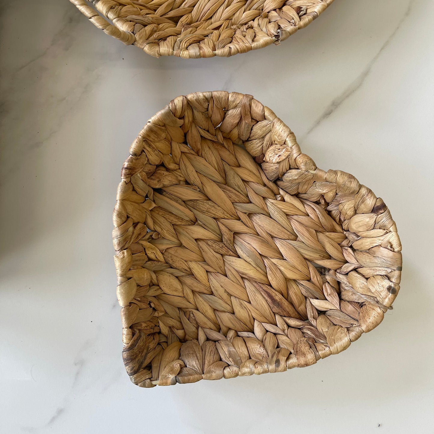 Mini Basket Natural Fiber Heart