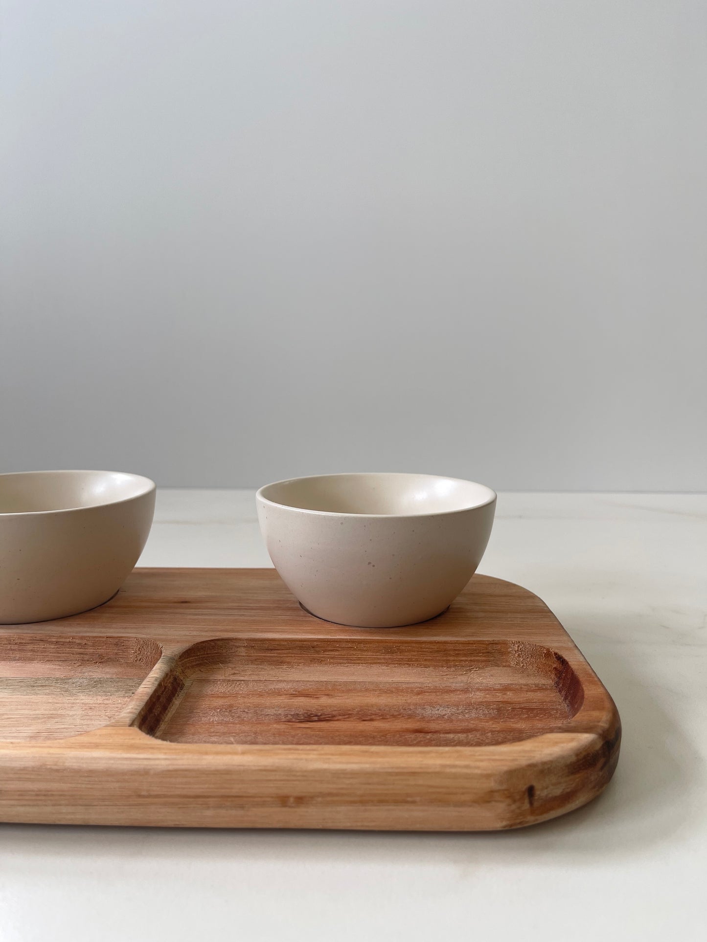 Wooden Tray w/ 2 Bowl Gray