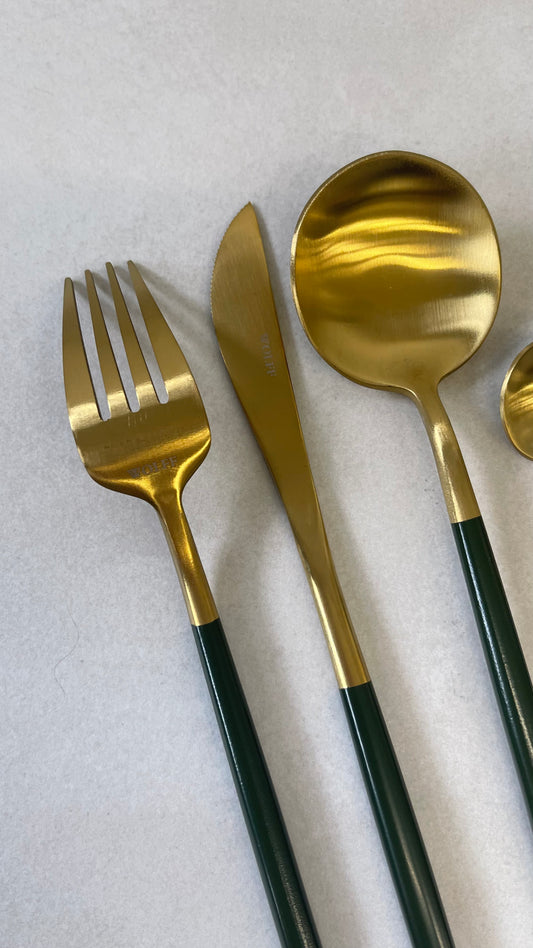 Cutlery 24pcs Wolf Golden Olive Green