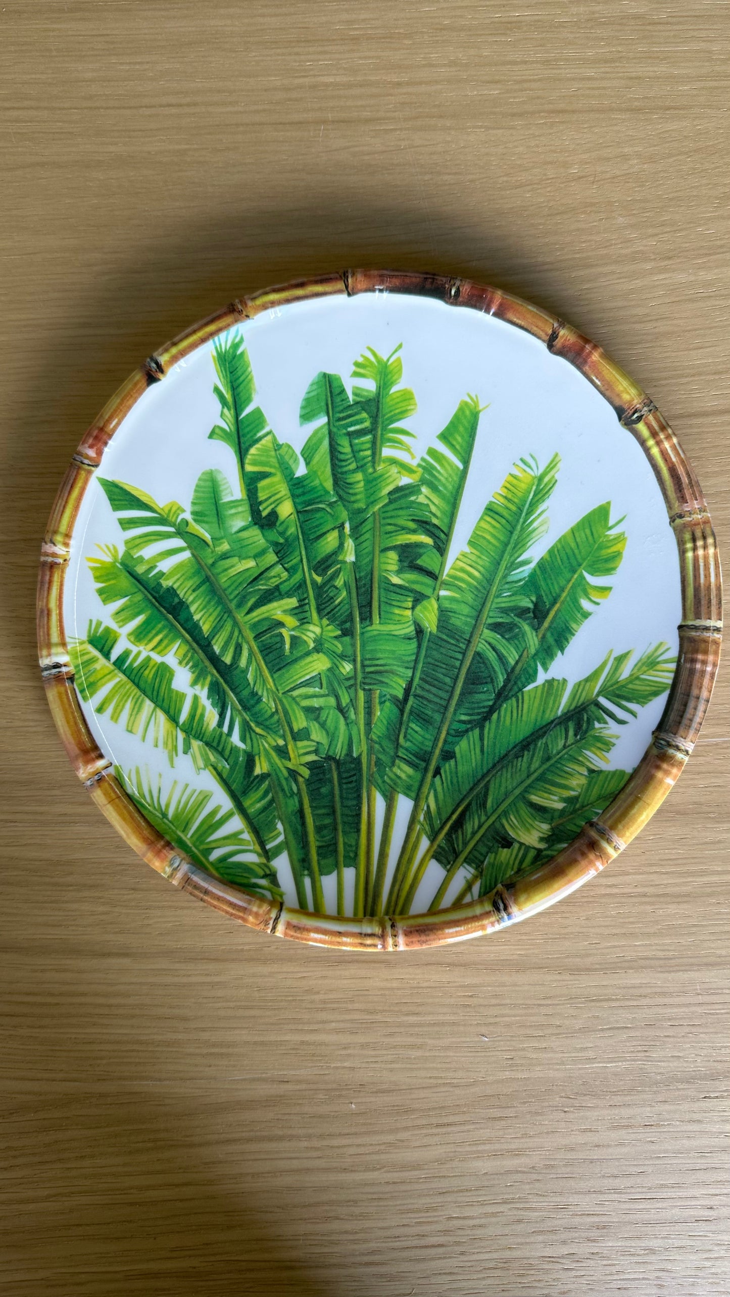 Plastic Plate of Palm Trees c/u