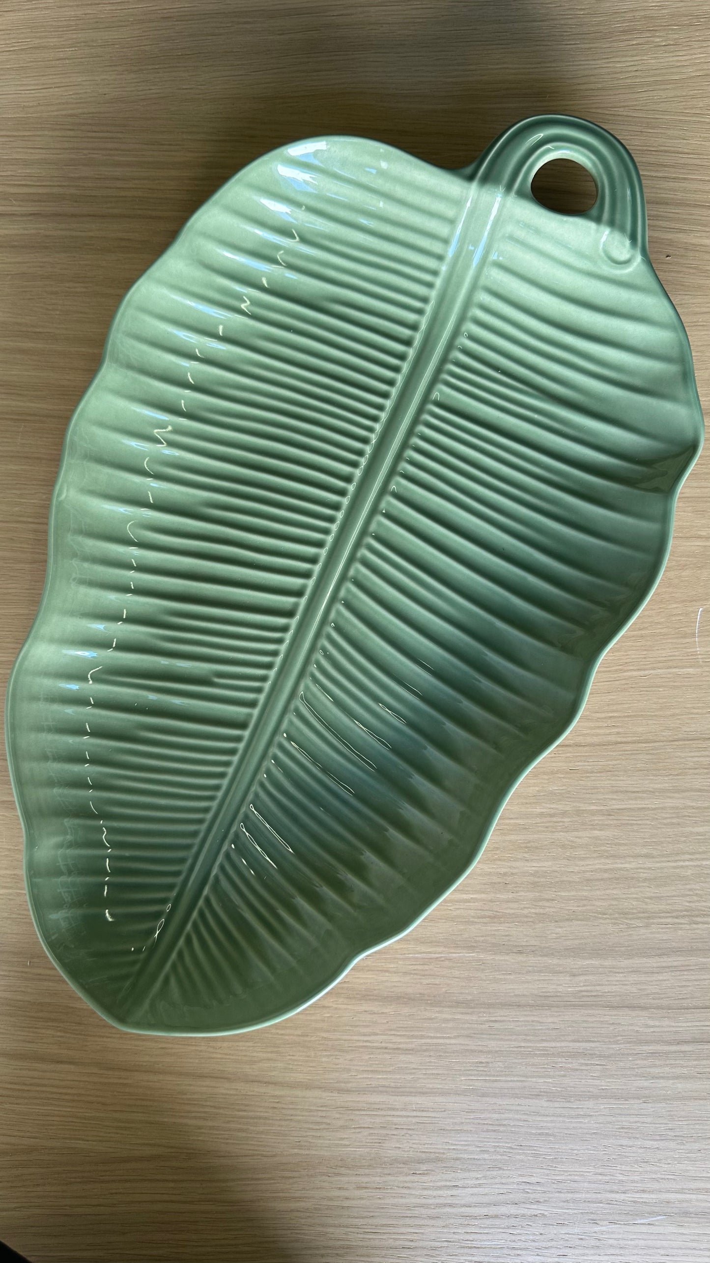 Leaves Tray Large Sage Green