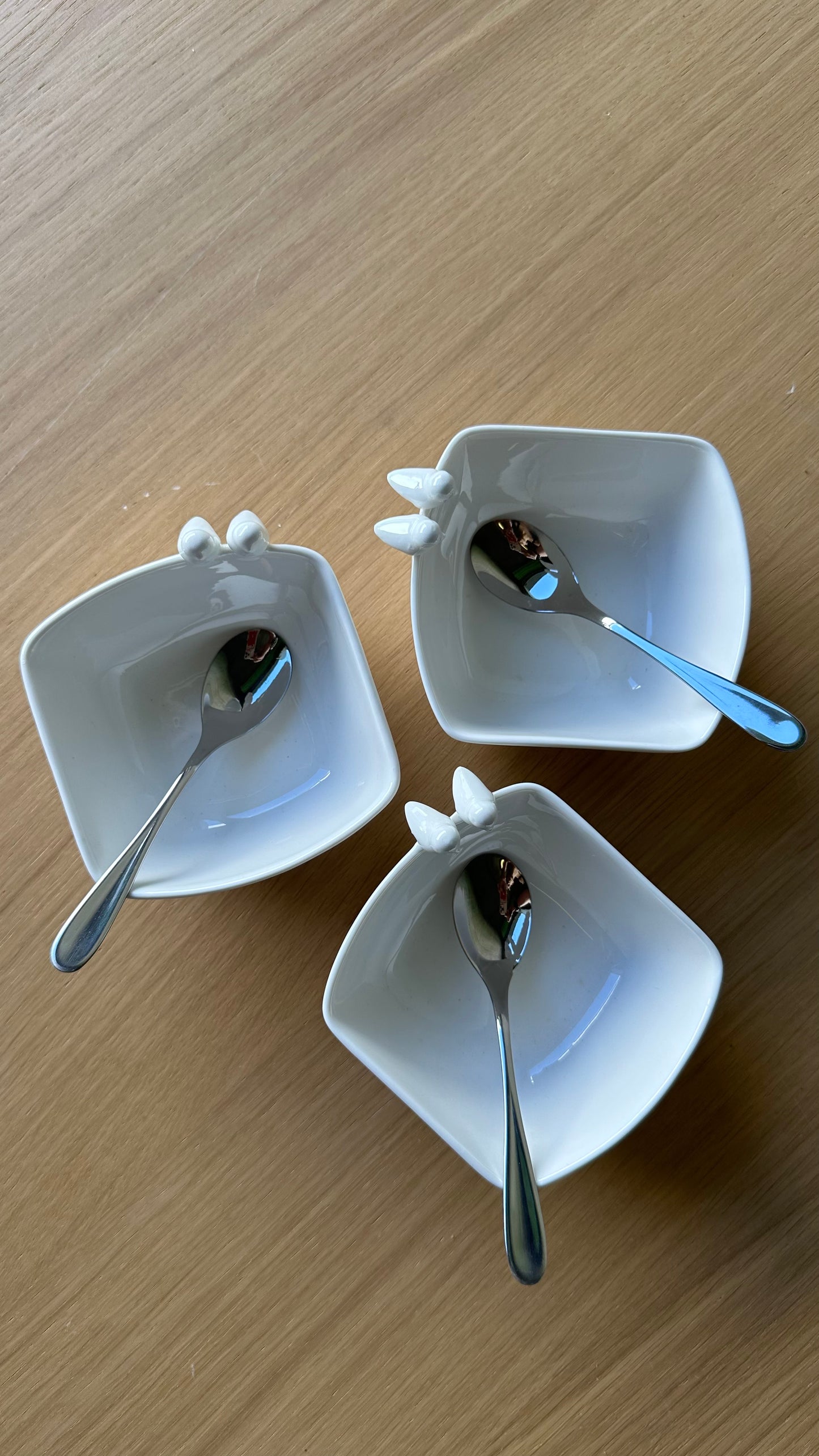 Snack Plate With 3pcs Bowl And Teaspoon Bird